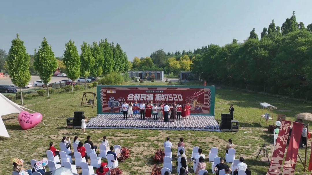 茌平:極簡復古集體婚禮 儀式感爆棚的硬核浪漫