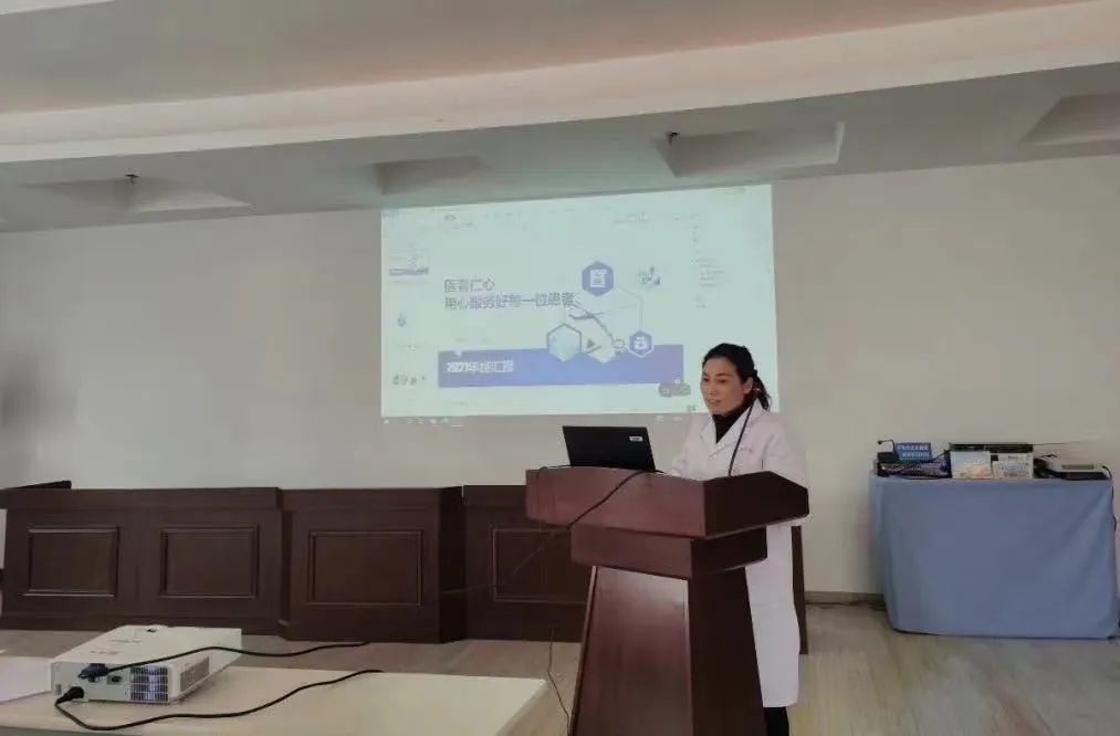 “當(dāng)不了太陽,就當(dāng)一顆星星!”奉賢這位護士奏響凡人之歌