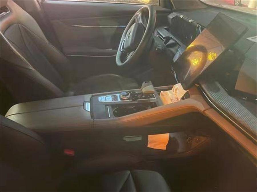 國產“三巨頭”齊換代,都有銷冠潛質,預算10萬你選誰?