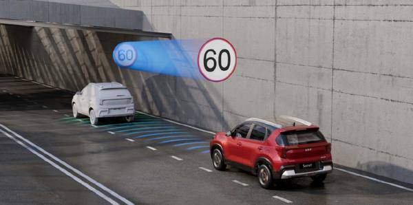 小型SUV智能標(biāo)桿!起亞索奈對(duì)比元Pro與繽果PLUS有優(yōu)勢(shì)嗎?