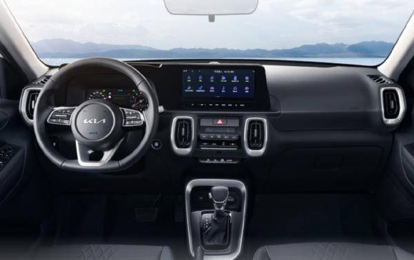 小型SUV智能標(biāo)桿!起亞索奈對(duì)比元Pro與繽果PLUS有優(yōu)勢(shì)嗎?