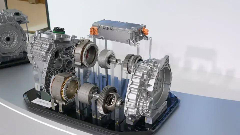 油耗低于比亞迪0.2L,13萬(wàn)內(nèi)技術(shù)最好插混,讓奇 瑞造了?