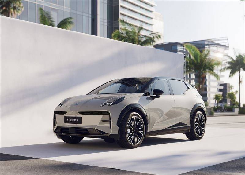 起價超20萬,小型純電SUV沃爾沃EX30值嗎?