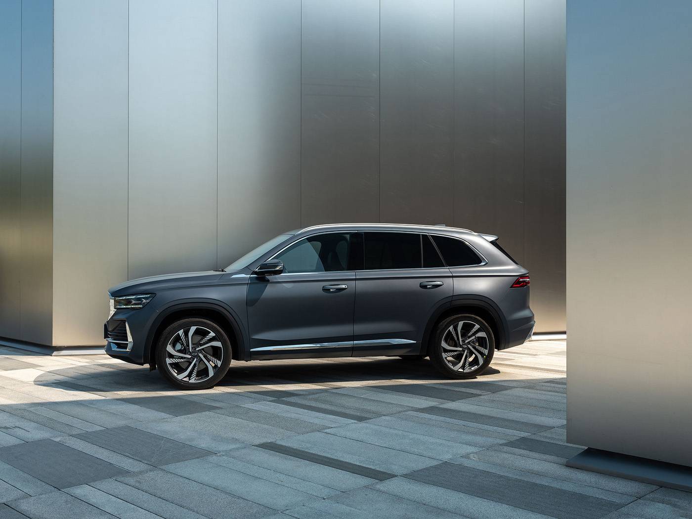 15w拿下沃爾沃同款2.0T!238馬力配8AT,加速7.7秒油耗7.5L