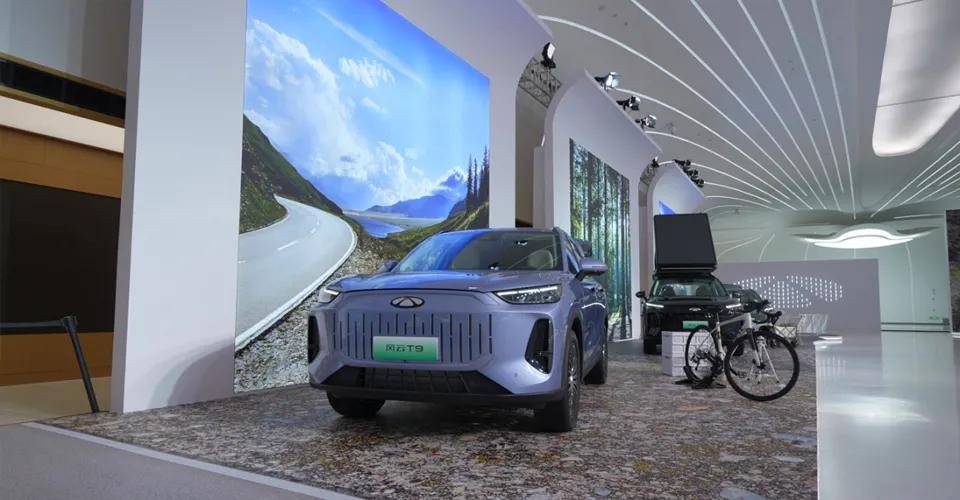 不斷向上的“新豪華” 風云T9全球上市