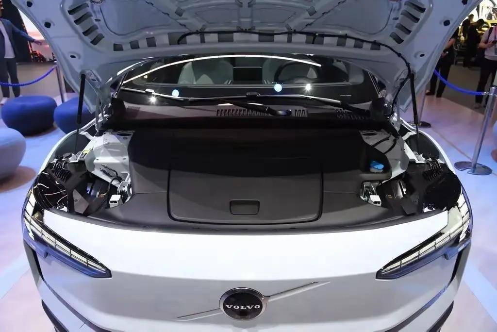 最便宜的沃爾沃,EX30能否成為銷量擔(dān)當(dāng)?