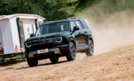 不到10萬的方盒子 混動油耗低 還有電四驅(qū) BJ30上市導(dǎo)購