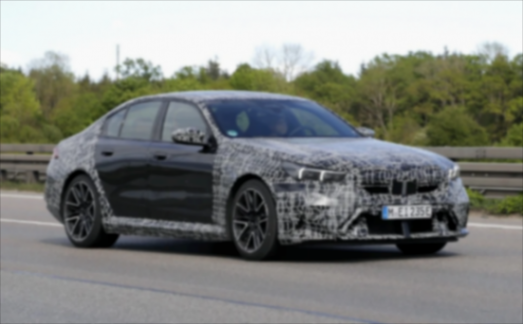 全新BMW M5諜照曝光,搭V8發(fā)動(dòng)機(jī)