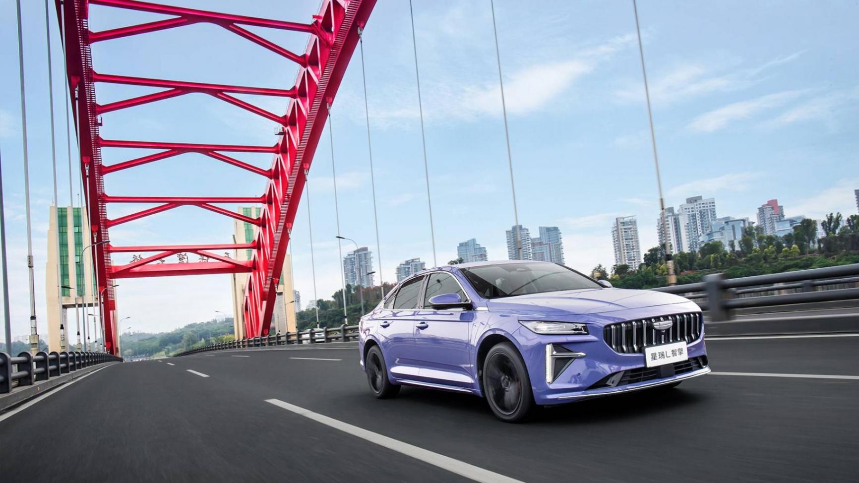 軒逸、朗逸靠邊!4.8米中型車不到12萬,7.5秒破百4.2L油耗