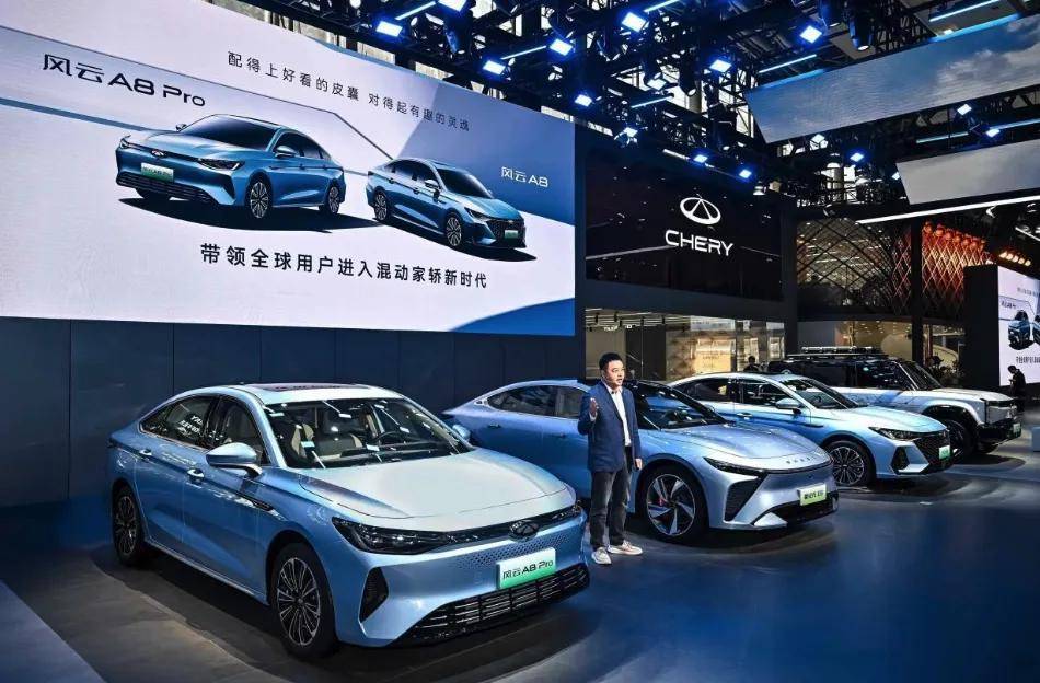 風(fēng)云T9:12.99萬起,能看到比亞迪的背影了嗎?