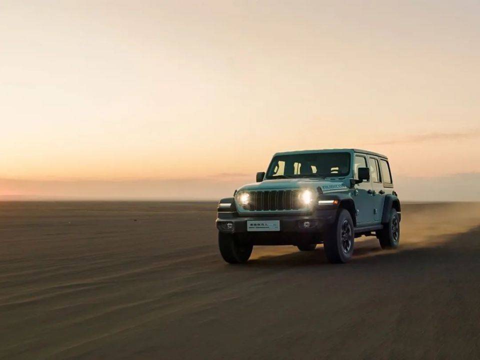 燃油硬派的時(shí)代落幕 新能源為什么會(huì)成為越野車新的救贖?