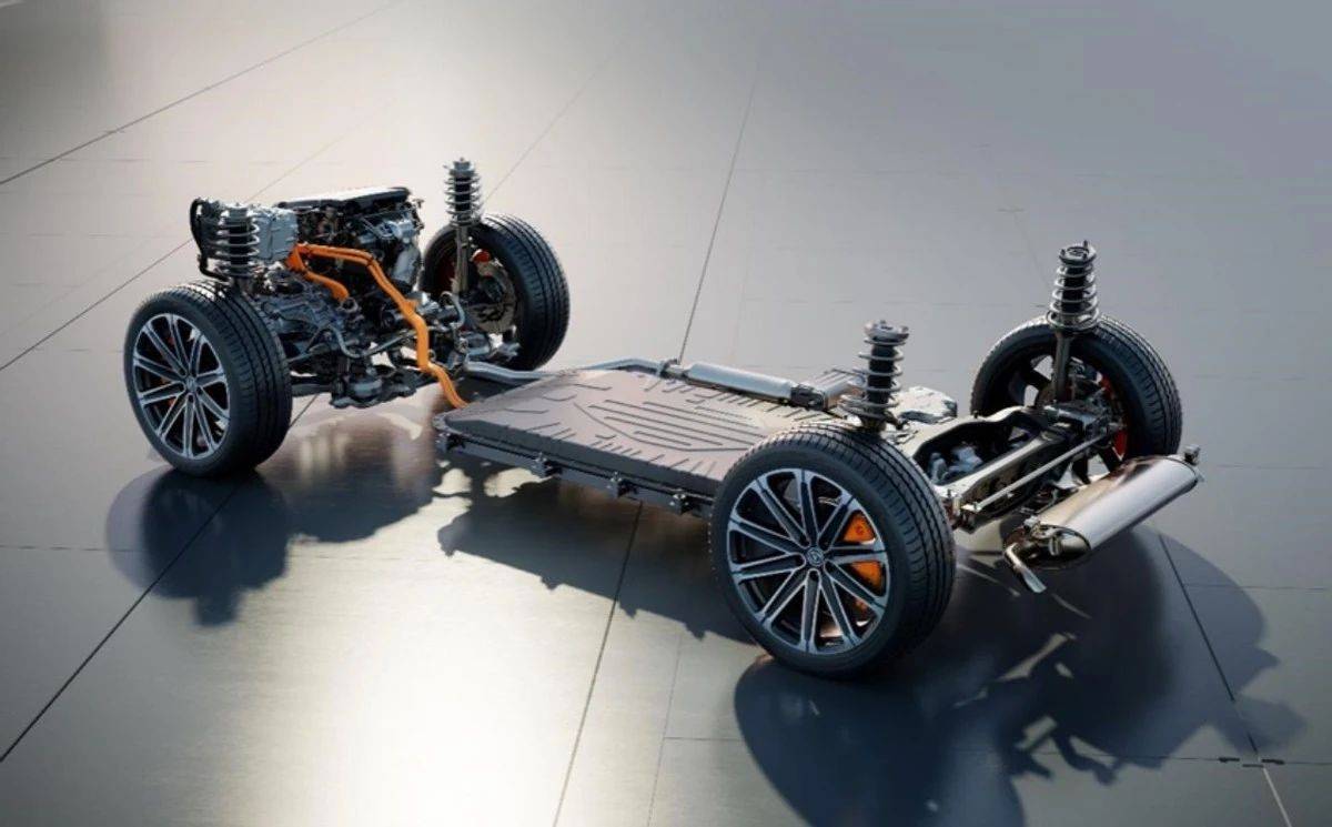 首次突破50%,新能源汽車迎來里程碑時刻!