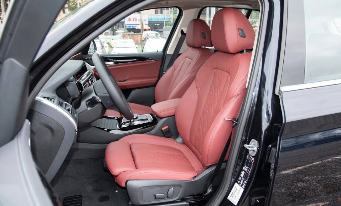 原價近40萬起步的寶馬X3,現已低至27萬多?難怪買的人越來越多