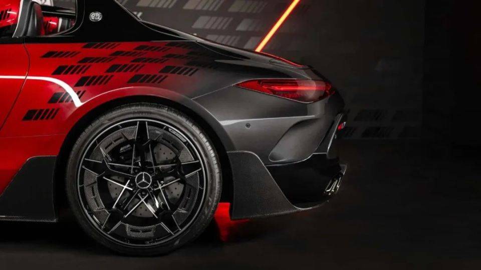 奔馳Mythos,限量250臺!