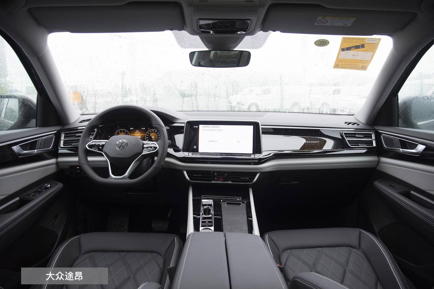 預算32萬左右落地,大眾途昂和豐田漢蘭達,究竟選誰更合適?