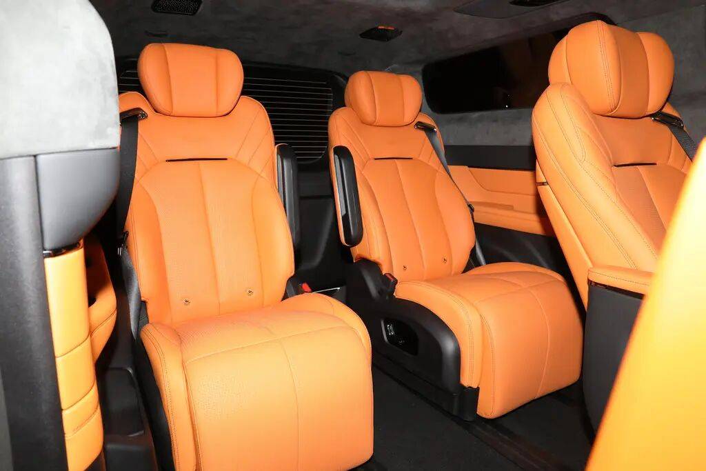 吉利高端MPV即將登場,軸距近3米2,三排還帶航空座椅,LEVC L380