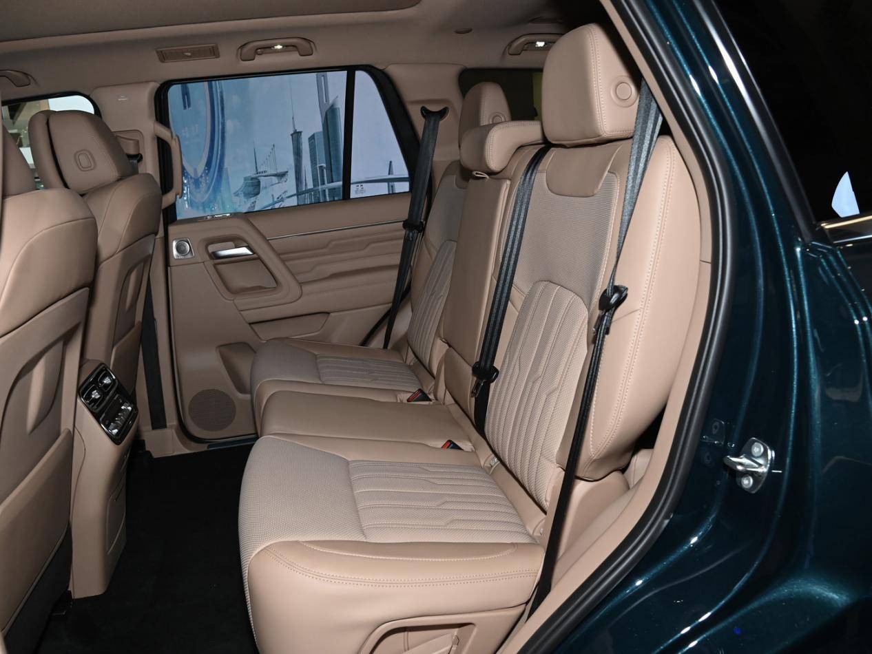 非承載車身,長超5m,5/7座可選,搭1.5T增程混動,純電能跑125km 1400x0_1_q95_autohomecar__ChxoHmYpO3OARvfRABihuLG7SN0600