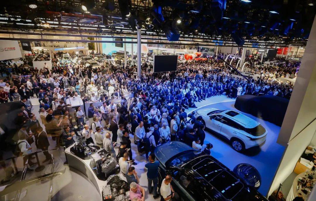 奇 瑞RUN:線上線下6萬人+ 為星紀(jì)元助跑加油