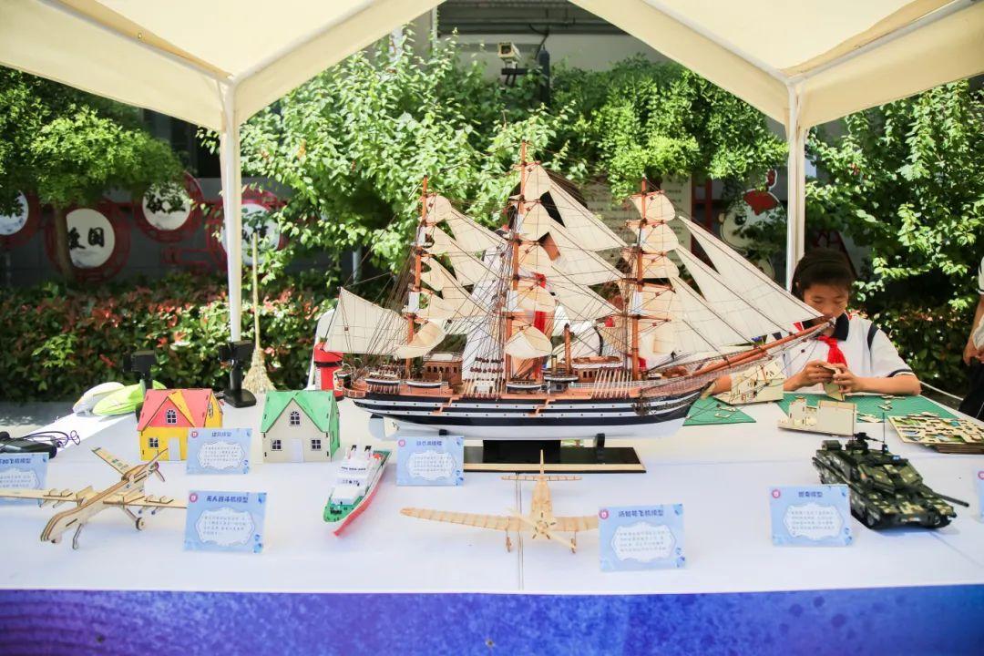 打造創新工坊、轉譯大學課程……嘉定這所小學創新教育成果亮相