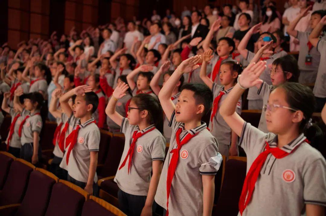 走進黃浦劇場,紀念國歌唱響八十九周年