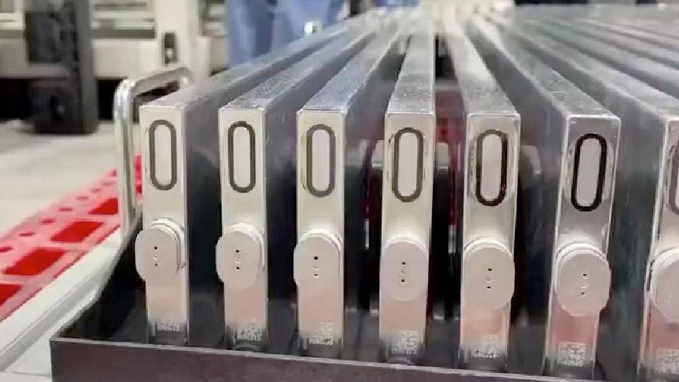 小米SU7引入寧德時代,用戶開盲盒,弗迪充電會快5分鐘?