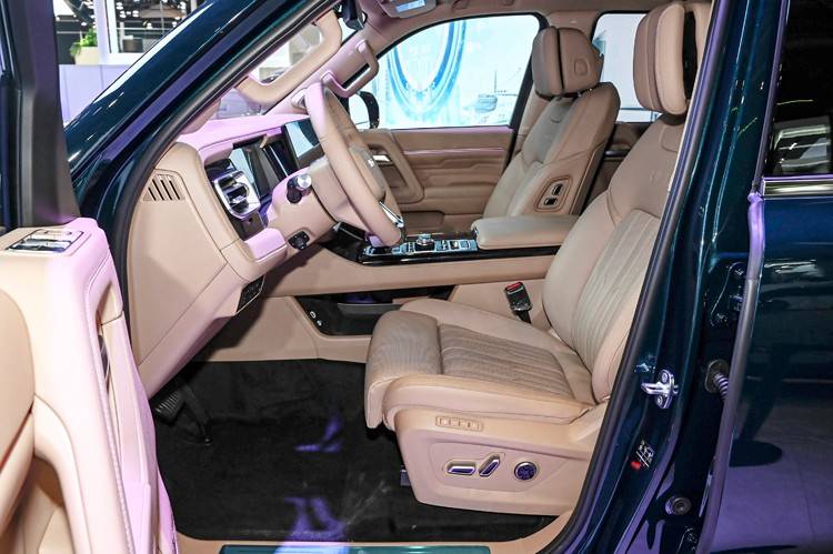 增程混動+硬派越野是高科技還是瞎胡鬧?新款北京BJ60給出了答案