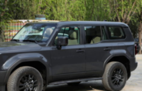 一小時訂單破5000臺?但內飾全是大塑料,神車普拉多還有戲嗎