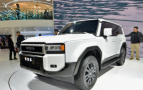 一小時訂單破5000臺?但內飾全是大塑料,神車普拉多還有戲嗎