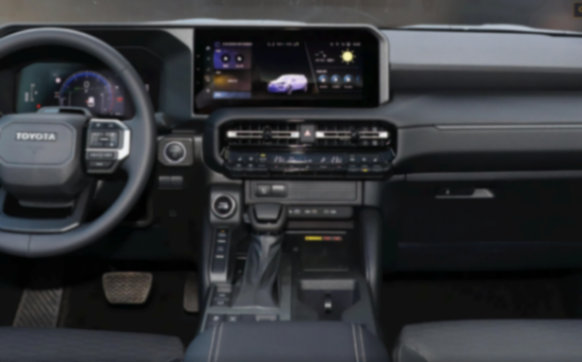 一小時訂單破5000臺?但內飾全是大塑料,神車普拉多還有戲嗎