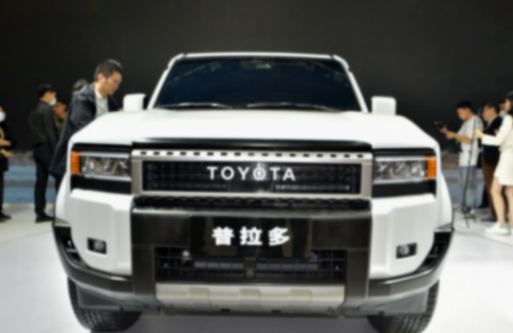 一小時訂單破5000臺?但內飾全是大塑料,神車普拉多還有戲嗎