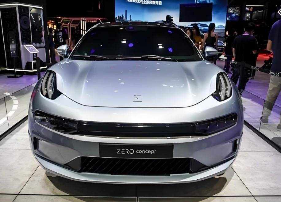 極氪001轎車版?領(lǐng)克ZERO實車內(nèi)飾曝光,賣多少錢合適