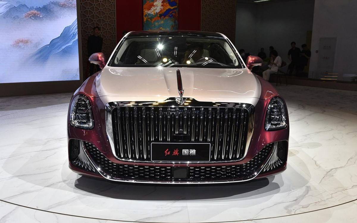 中國(guó)人自己的“賓利”、“勞斯萊斯”!紅旗國(guó)雅實(shí)車(chē)到店,或售110萬(wàn)起