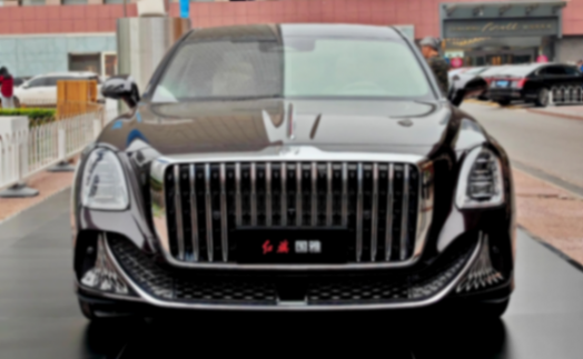 中國(guó)人自己的“賓利”、“勞斯萊斯”!紅旗國(guó)雅實(shí)車(chē)到店,或售110萬(wàn)起