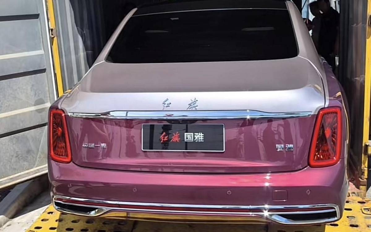 中國(guó)人自己的“賓利”、“勞斯萊斯”!紅旗國(guó)雅實(shí)車(chē)到店,或售110萬(wàn)起