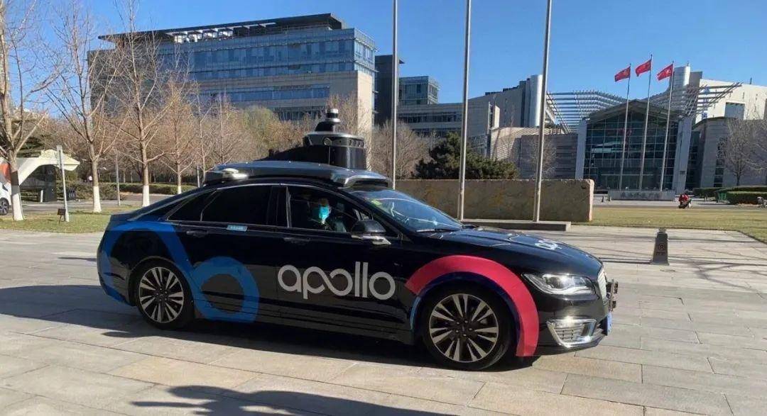 百度、特斯拉、谷歌同臺(tái)較量,Robotaxi走到哪一步了?