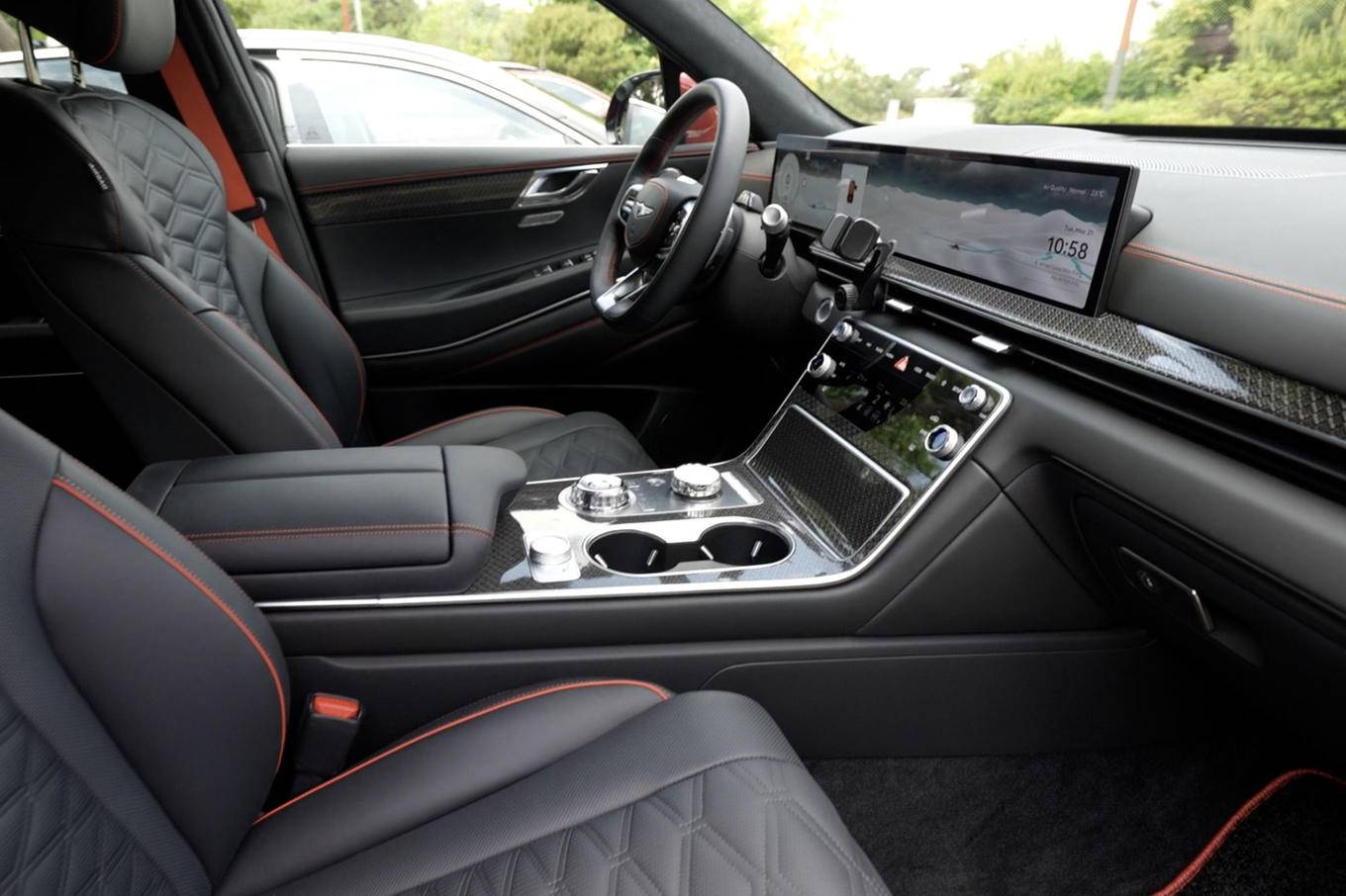 靈魂之擊,捷尼賽思GV80雙峰會