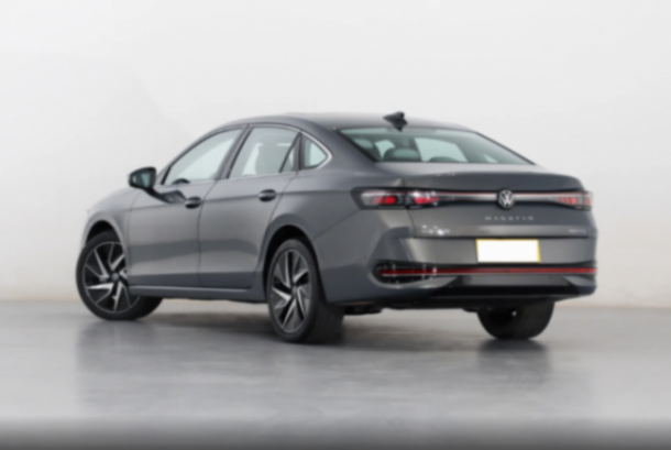大眾又發力了,下個月將上市全新一代邁騰,買車的可以再等等了
