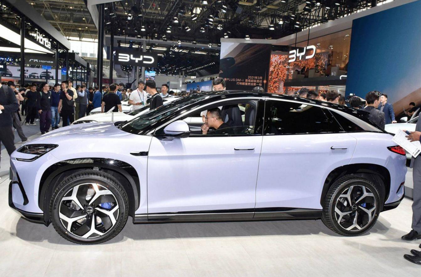 饋電油耗進(jìn)入2時(shí)代,秦L即將上市,售價(jià)引多方猜測(cè)