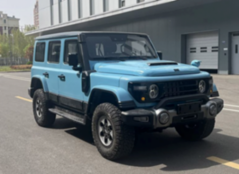 硬核才是道理,全新212將在6月6日發布