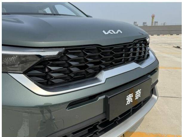 新生代智選SUV 體驗更智能更好看更好開起亞索奈