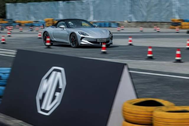 名揚海外的MG反向補貼中國用戶,這操作很溜啊!