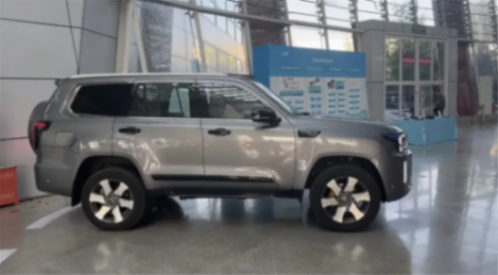 北京BJ60魔核電驅版實車曝光