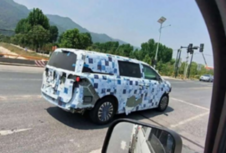 比亞迪全新MPV諜照曝光,最后一塊短板補足了?