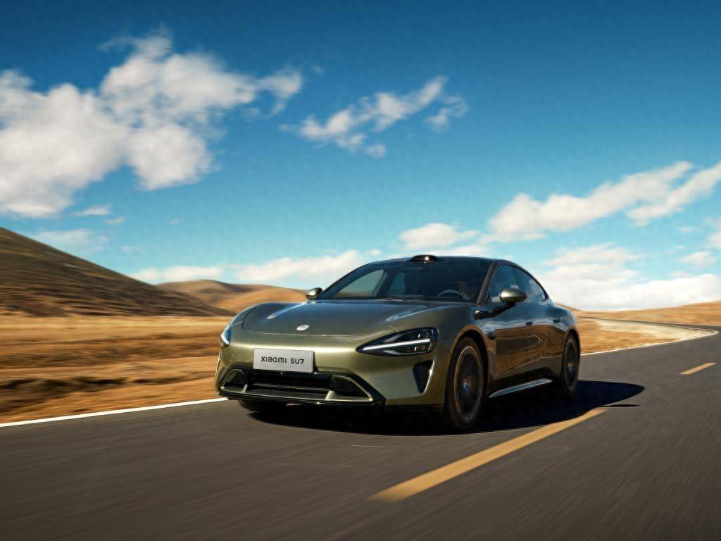 買車開電池盲盒?小米SU7新車電池比亞迪寧德時代二選一