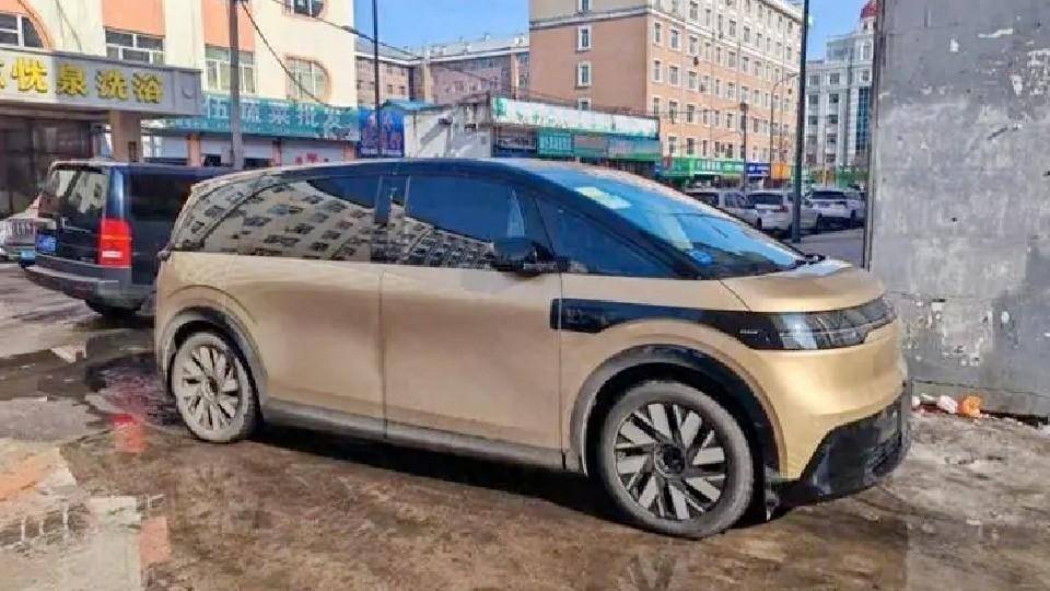 自重2.7噸的極氪MIX,電耗比轎車高0.5Wh,最省電SUV?