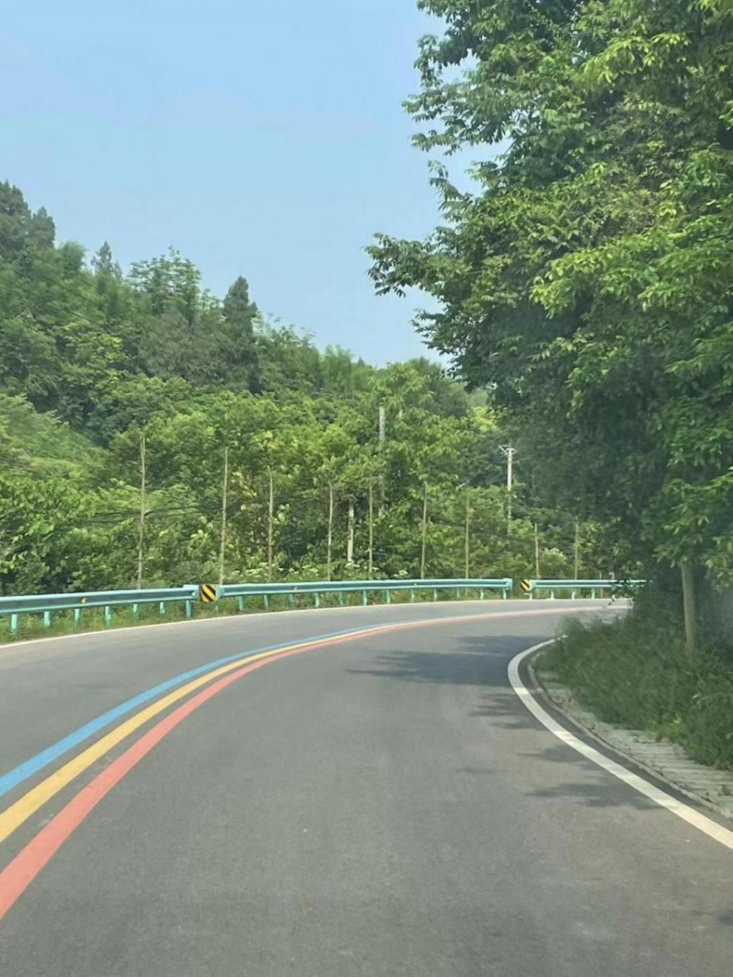 寶馬i5動態測試:十年后再重逢,寶馬還是以前的寶馬嗎?