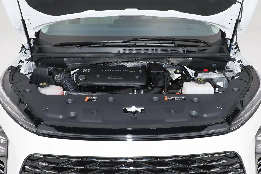 高端插混MPV的對(duì)決,別克GL8 PHEV和騰勢(shì)D9 DM-i,誰(shuí)更勝一籌?