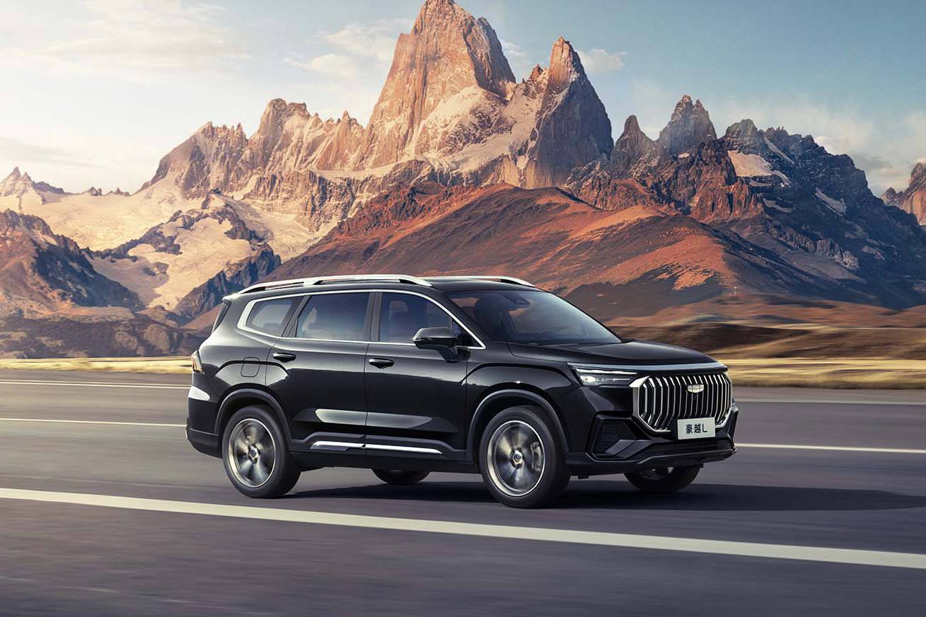 買啥途觀、探岳!4.86米7座SUV只賣11萬多,218馬力7.9L油耗