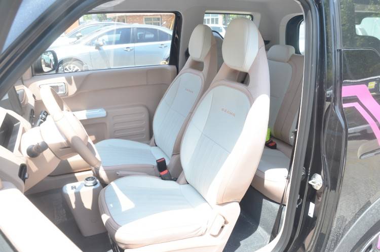 續航200公里,4.69萬的吉利熊貓卡丁值不值得買?