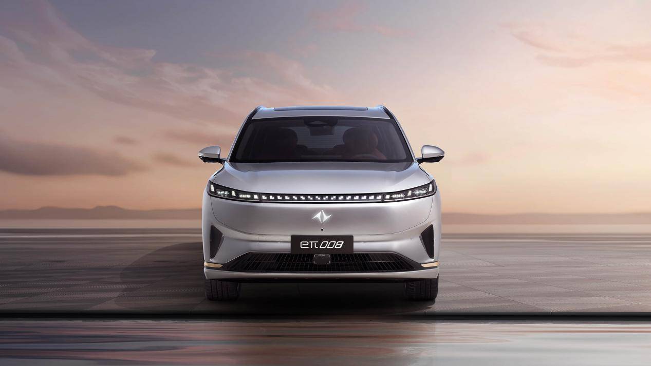 20萬的理想“平替”,除了冰箱彩電大沙發還有啥?